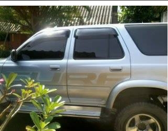 ขาย TOYOTA  SURF สภาพสวยติดแก๊สแล้ว