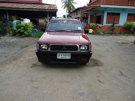 กระบะ  L 200    ปี 95  เครื่อง ดี คัส ซี สวย สนใจติดต่อ  089 5389447  และ 084 9028075