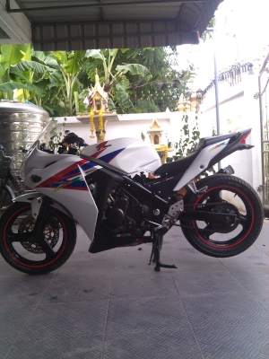 ขายcb1 400 มีทะเบียนขาดต่อ 54000 เครื่องดี 100\%