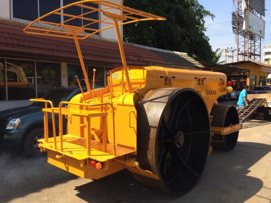 ต้องการขายรถบดสามล้อเหล็กSAKAI KD10 ตรวจเช็คสภาพพร้อมใช้