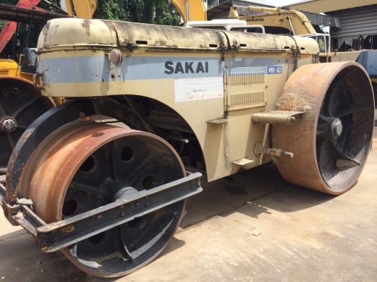 ต้องการขายรถบดสามล้อเหล็กSAKAI KD10 ตรวจเช็คสภาพพร้อมใช้