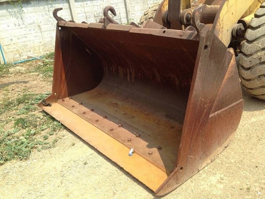 รถตัก Komatsu 520 นำเข้าจาก ญี่ปุ่น แท้ๆ 1000\% รถสวย พร้อมใช้งาน ขายถูกมาก 090-986-2521