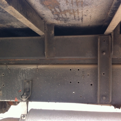 ขายรถ 6 ล้อ ISUZU  165   พื้นเรียบ ยาว 5 เมตร ถูกๆ