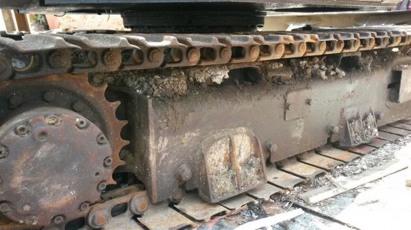 ขายแบคโคเล็กรุ่น30 ใช้งานได้2ระบบ แบบแย๊ก และขุด เครื่องเดิมปั๊มเดิม 3สูบ สภาพพร้อมใช้งาน สนใจโทร 090-8588220คุณนะ ID:narong498 หรือ www.truck.in.th/498