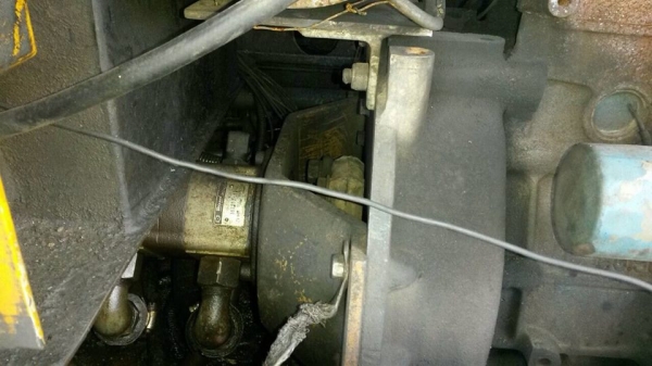 ขายแบคโคเล็กรุ่น30 ใช้งานได้2ระบบ แบบแย๊ก และขุด เครื่องเดิมปั๊มเดิม 3สูบ สภาพพร้อมใช้งาน สนใจโทร 090-8588220คุณนะ ID:narong498 หรือ www.truck.in.th/498