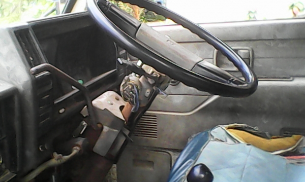 รถหกล้อดั้มเกษตร ISUZU   วิ่งข้าวก่อนนะครับเดี๋ยวกลับมาครับ