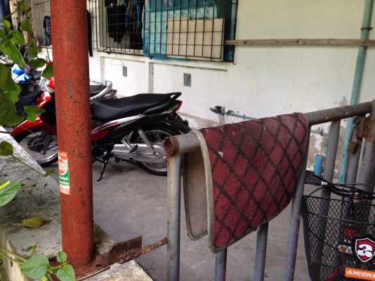 ขายอพาร์ทเม้น 5 ชั้น 75 ห้องพัก เนื้อที่ 170 ตร.วา ปากซอยติดแนวรถไฟฟ้า ตรงข้ามฟาร์มจระเข้ สมุทรปราการ เข้าซอย 200 เมตร มีผู้พักอาศัยเต็มทุกห้องครับ ขายอพาร์ทเม้น 5 ชั้น 75 ห้องพัก เนื้อที่ 170 ตร.วา ปากซอยติดแนวรถไฟฟ้า ตรงข้ามฟาร์มจระเข้ สมุทรปราการ เข้าซอย 200 เมตร มีผู้พักอาศัยเต็มทุกห้องครับ