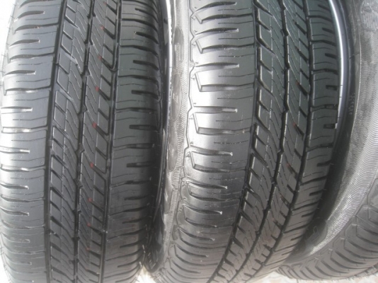 ขายล้อแม็กป้ายแดง new jazz 15"x5.5" et45 4 รู 100 ล้อสภาพใหม่ทุกล้อครับ ยาง goodyear gt3 175/65r15 ยางผลิตสัปดาห์ที่ 13 ปี 14 ตุ่มที่หน้ายางมีทุกเส้นครับ ขายทั้งชุด 12,900 บาทครับ สนใจติดต่อเล็กคลองสามครับ