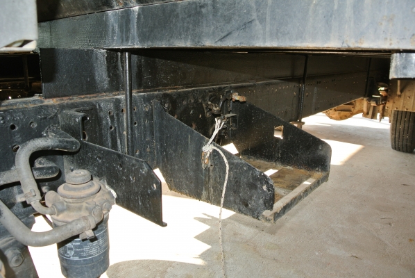 ISUZU NQR กระบะแสตนเลสทั้งลูก ยอดจัดไฟแนนซ์ได้ 550,000 บาทค่ะ