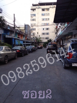 ตึกแถว4ชั้นครึ่งทำเลค้าขายในมบ.แสงทองวิลล่า