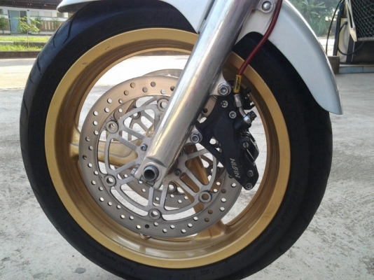 ธารนนทบุรี / honda cb1300 ปี99 สวยๆ ราคา125,000 บาท อินวอยท์+สรรพสารมิตร ธารนนทบุรี / honda cb1300 ปี99 สวยๆ ราคา125,000 บาท อินวอยท์+สรรพสารมิตร