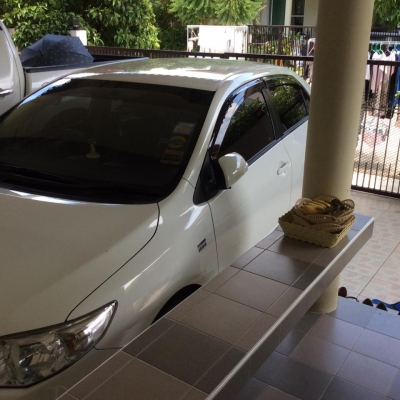 ขายดาวน์ โตโยต้า ออนติส ปี2012 1600 cc ตัวท็อป ด่วนคับ