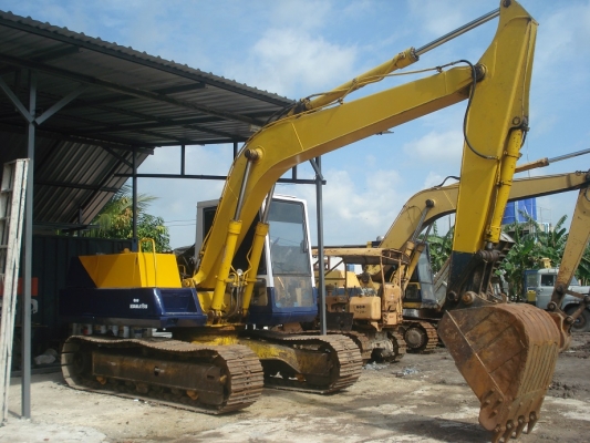 ขายแบคโฮ komatsu โคมัตสุ PC-120 รุ่น 3 เครื่องเดิมๆ ใช้งานได้เลย โทร. 08-4423-3207, 08-2211-7710 ขายแบคโฮ komatsu โคมัตสุ PC-120 รุ่น 3 เครื่องเดิมๆ ใช้งานได้เลย โทร. 08-4423-3207, 08-2211-7710