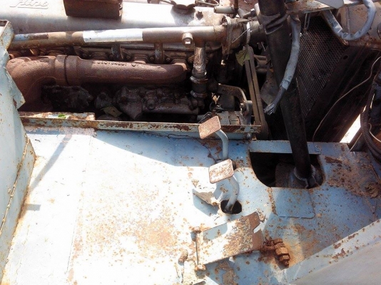 ขายรถนวดฃ้าวแปดฟุตเกษตรพัตนาจัมโบ้เครื่องฮิโน่6สูบรถอีแต๋น6ล้อ