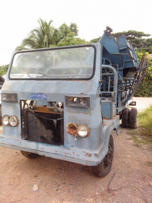 ขายรถนวดฃ้าวแปดฟุตเกษตรพัตนาจัมโบ้เครื่องฮิโน่6สูบรถอีแต๋น6ล้อ