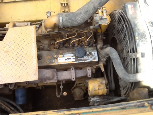 ขายแมคโครpc100-3komatsu450000฿ด่วน ขายแมคโครpc100-3komatsu450000฿ด่วน