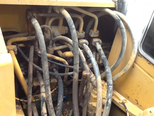 ขายแมคโครpc100-3komatsu450000฿ด่วน ขายแมคโครpc100-3komatsu450000฿ด่วน