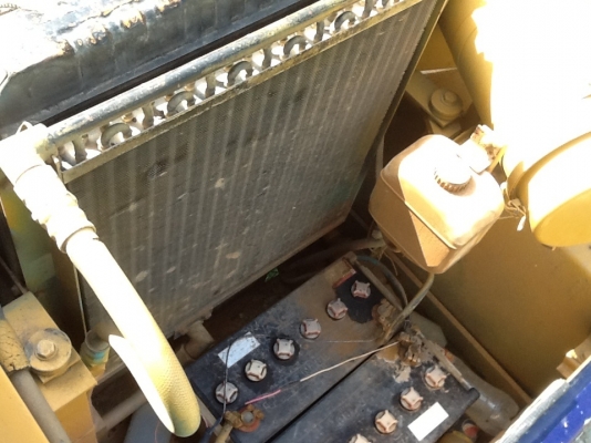 ขายแมคโครpc100-3komatsu450000฿ด่วน ขายแมคโครpc100-3komatsu450000฿ด่วน