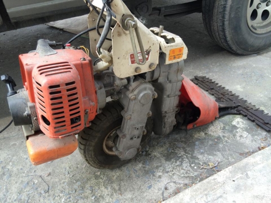 ขายตัดหญ้าเดินตาม เก่าญี่ปุ่น 6,500 บาท