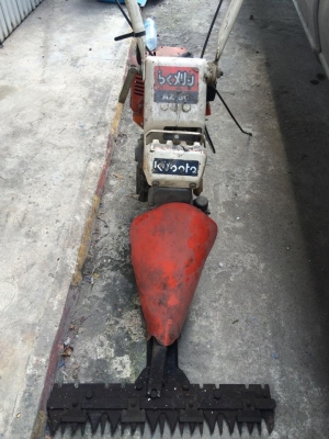 ขายตัดหญ้าเดินตาม เก่าญี่ปุ่น 6,500 บาท