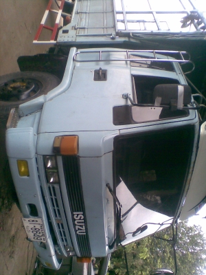 หกล้อ อ๊ซูซุ ร็อกกี้ FRR 175โบว์ ยาว7.20เมตร สภาพพร้อมใช้ ทะเบียนพร้อม