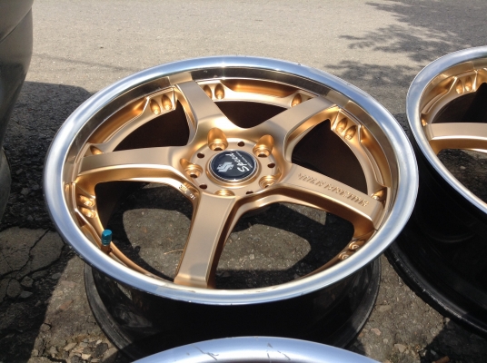 แม็ก VOLH gts ขอบ17 หน้าตื้นหลังลึก 5รู 114 แม็ก VOLH gts ขอบ17 หน้าตื้นหลังลึก 5รู 114