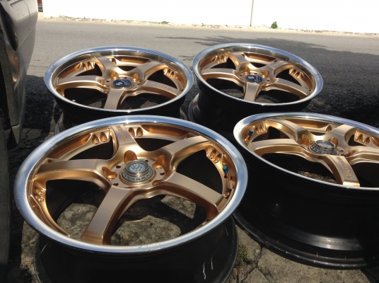 แม็ก VOLH gts ขอบ17 หน้าตื้นหลังลึก 5รู 114 แม็ก VOLH gts ขอบ17 หน้าตื้นหลังลึก 5รู 114