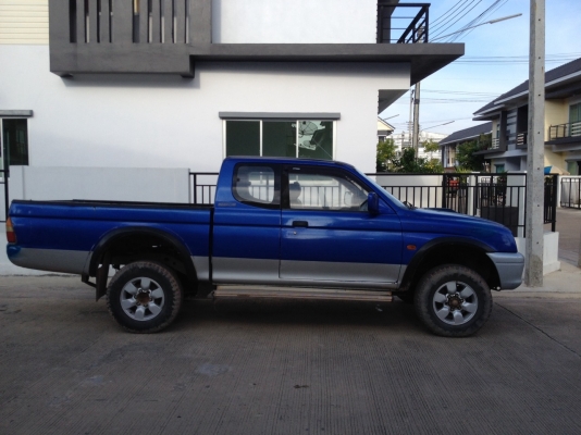 1999 MITSUBISHI, L200 STRADA 2.5 เทอร์โบ MEGACAB GLX 4WD TWO-TONE โฉม MEGACAB สีเทา-น้ำเงิน เกียร์ธรรมดา 1999 MITSUBISHI, L200 STRADA 2.5 เทอร์โบ MEGACAB GLX 4WD TWO-TONE โฉม MEGACAB สีเทา-น้ำเงิน เกียร์ธรรมดา