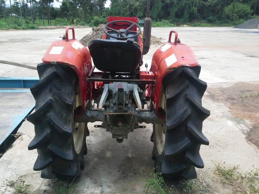 รถไถ ยันมาร์ YM2301