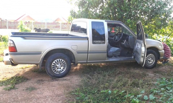 ขาย ISUZU Dragon Eye เครื่อง 2500 รถสวย สภาพดี ขาย ISUZU Dragon Eye เครื่อง 2500 รถสวย สภาพดี