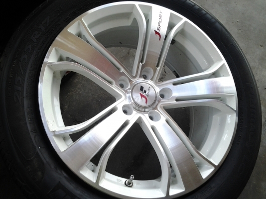 J SPORE ขอบ17 พร้อมยาง