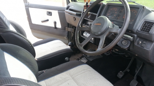 ขายSuzuki Jimny 4WDหลังคาสูงหายากครับ