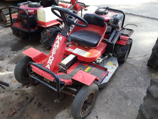 ขาย รถตัดหญ้านั่งขับ(เบนซิล) มือสองญี่ปุ่น