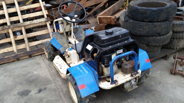 ขาย รถตัดหญ้านั่งขับ(เบนซิล) มือสองญี่ปุ่น