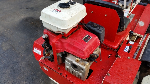 ขาย รถตัดหญ้านั่งขับ(เบนซิล) มือสองญี่ปุ่น