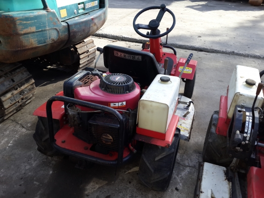 ขาย รถตัดหญ้านั่งขับ(เบนซิล) มือสองญี่ปุ่น