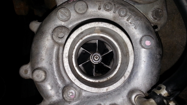 ขายเทอร์โบเดิม toyota d4d พร้อมเขา สภาพดี 5,500