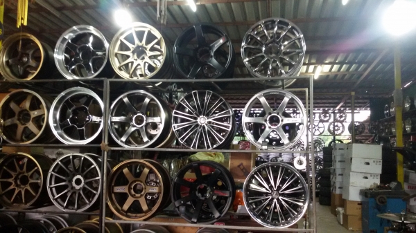 จัดโปรล้อใหม่ lenso ขอบ20ชุดละ23500