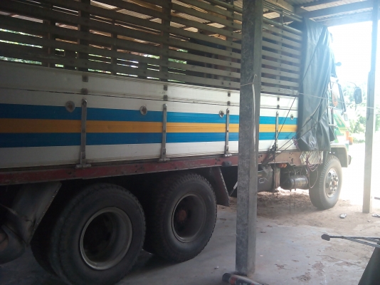 ขาย 10 ล้อล้องอิซูชุร็อคกี้ เครื่อง 6HE1-632411  195  แรง ปี 43