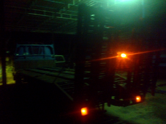 หกล้อ อีซูซู TL100แรงฝาดำ ทะเบียนพร้อมโอน....เด้อ