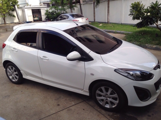 Mazda2 5dr ขายด่วน รถบ้าน