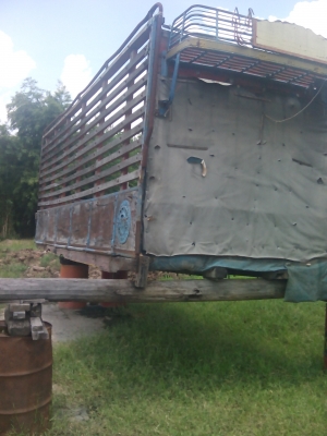 ขายกระบะรถ 10 ล้อพร้อมใช้งาน ขายกระบะรถ 10 ล้อพร้อมใช้งาน