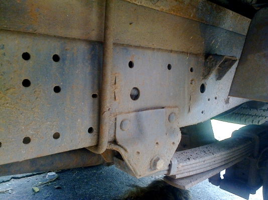 สี่ล้อ อ๊ซูซู NHR100แรงปี55 ป้ายเล็กไม่ติดเวลา