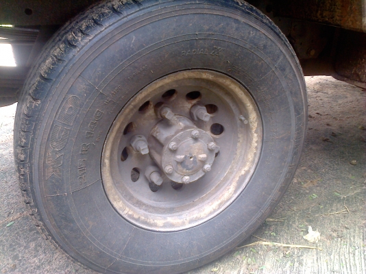 สี่ล้อ อ๊ซูซู NHR100แรงปี55 ป้ายเล็กไม่ติดเวลา