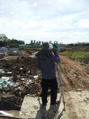 รับงานสำรวจเพื่อการก่อสร้าง เช่น ให้ตำแหน่งถมดิน บ่อพักท่อระบายน้ำ ถนน เข็มอาคาร เข็มบ้าน เข็มต่างๆ ตรวจสอบค่าเยื้องศูนย์ของเข็ม ให้Grid line lineต่างๆ ฯลฯ ติดต่อ คุณจรัญเจริญ (ช่างโจ) โทร. 081-7539527 รับงานสำรวจเพื่อการก่อสร้าง เช่น ให้ตำแหน่งถมดิน บ่อพักท่อระบายน้ำ ถนน เข็มอาคาร เข็มบ้าน เข็มต่างๆ ตรวจสอบค่าเยื้องศูนย์ของเข็ม ให้Grid line lineต่างๆ ฯลฯ ติดต่อ คุณจรัญเจริญ (ช่างโจ) โทร. 081-7539527