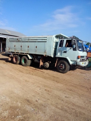 ขายรถดั้มISUZU ร็อกกี้2คานหน้า จดปี2546 เครื่อง6HH1 เกียร์อิตั้น ช่วงล่างดี แอร์เย็น ขาดกะทะ+ยาง2เส้น กระบะนอกมิเนียม ในใส่แผงเหล็ก จัดไฟแนนซ์ได้7-8แสน เอกสารพร้อมโอน สนใจโทร 090-8588220คุณนะ ID:narong498 หรือ www.truck.in.th/498