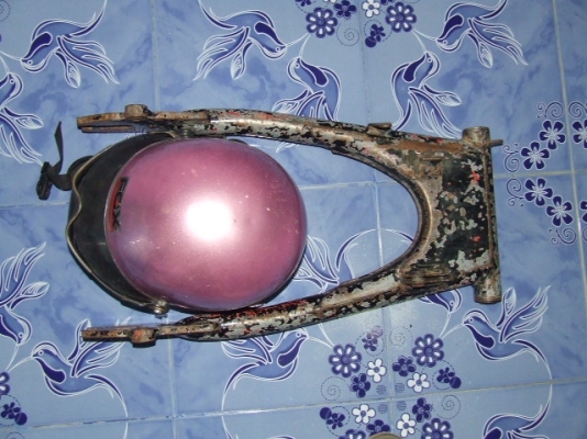 ขายสวิงอาม ของรถอะไรไม่ทราบแต่ใหญ่มาก