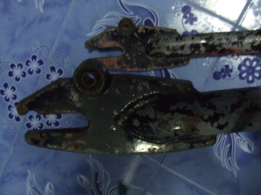 ขายสวิงอาม ของรถอะไรไม่ทราบแต่ใหญ่มาก