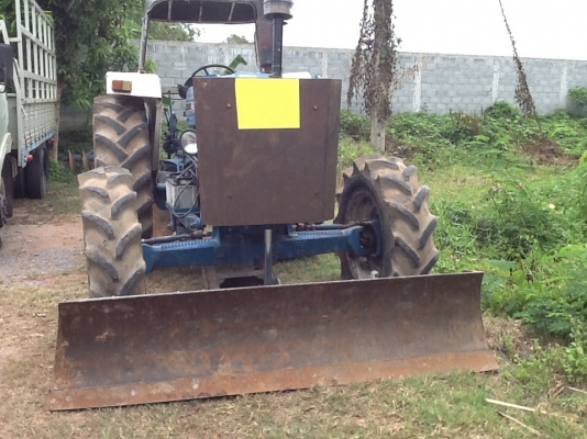 ขายแล้วค่ะ  ไป จ.ยะลา รถไถฟอร์ด  6610 แท้  สองเพลา พร้อมใช้งาน  เอกสาร อินวอยค่ะ