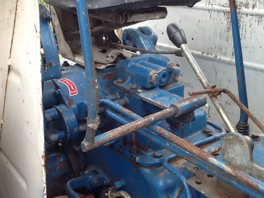 ขายแล้วค่ะ  ไป จ.ยะลา รถไถฟอร์ด  6610 แท้  สองเพลา พร้อมใช้งาน  เอกสาร อินวอยค่ะ